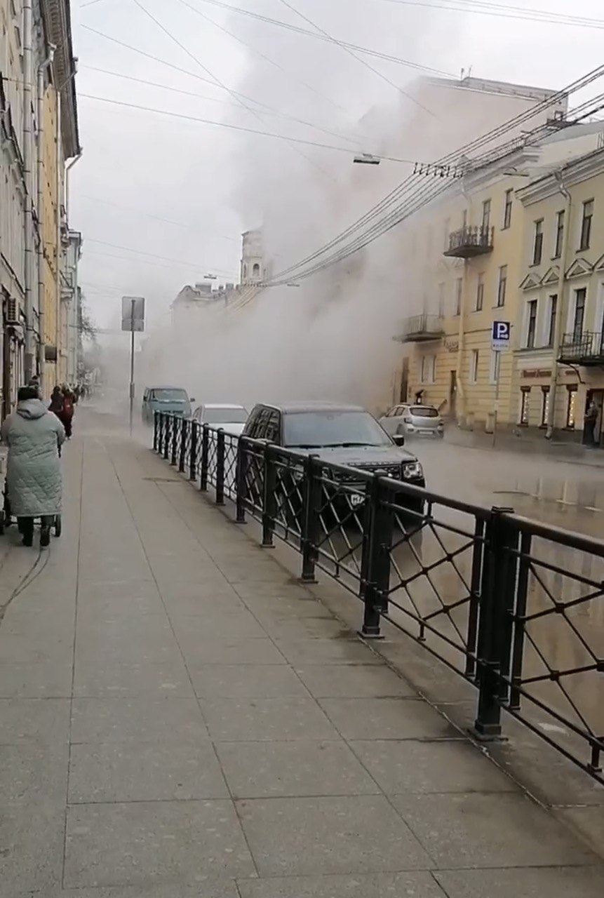 Прорвало трубу на советской