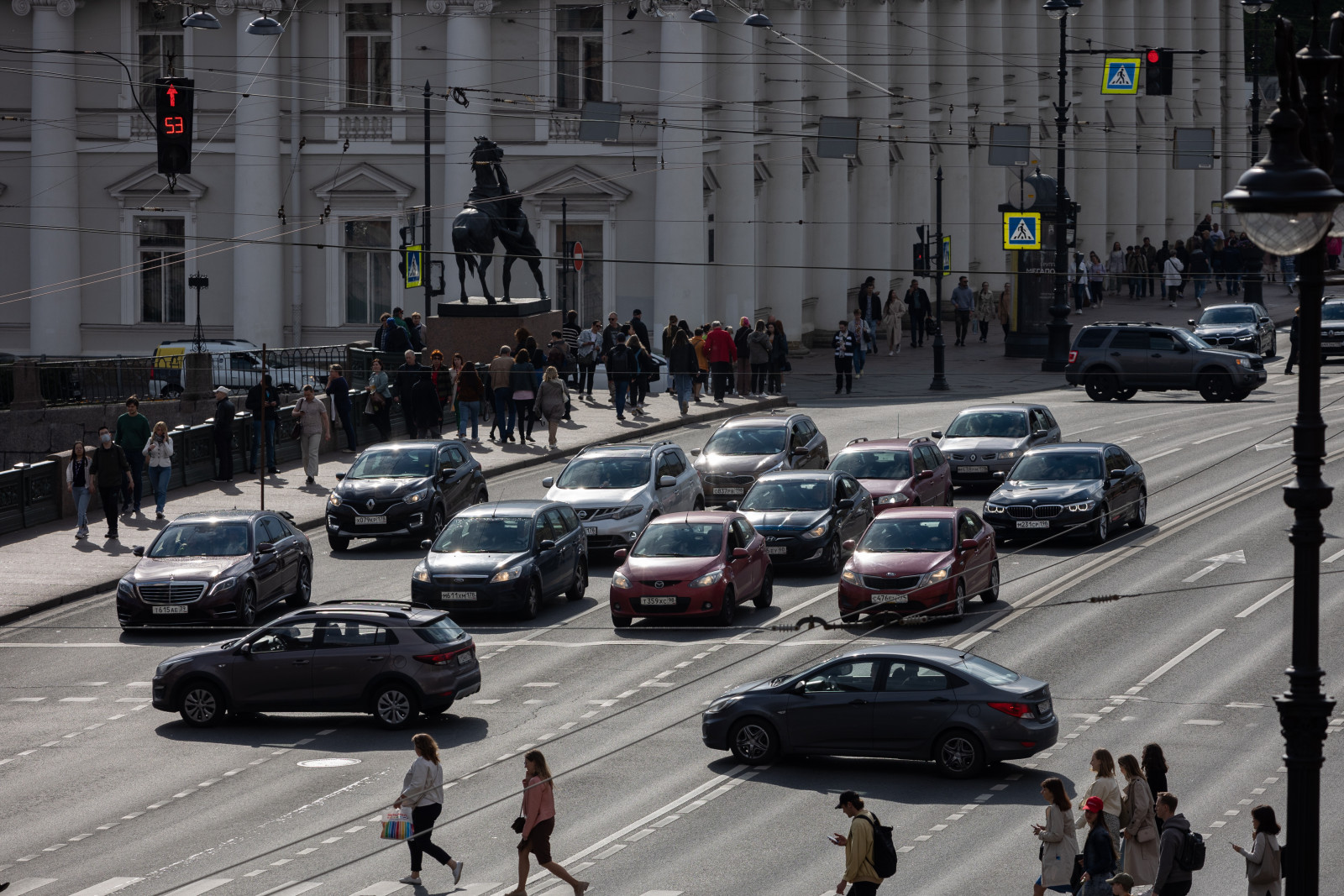 В Петербурге вырос спрос на авто с пробегом | Вечёрка