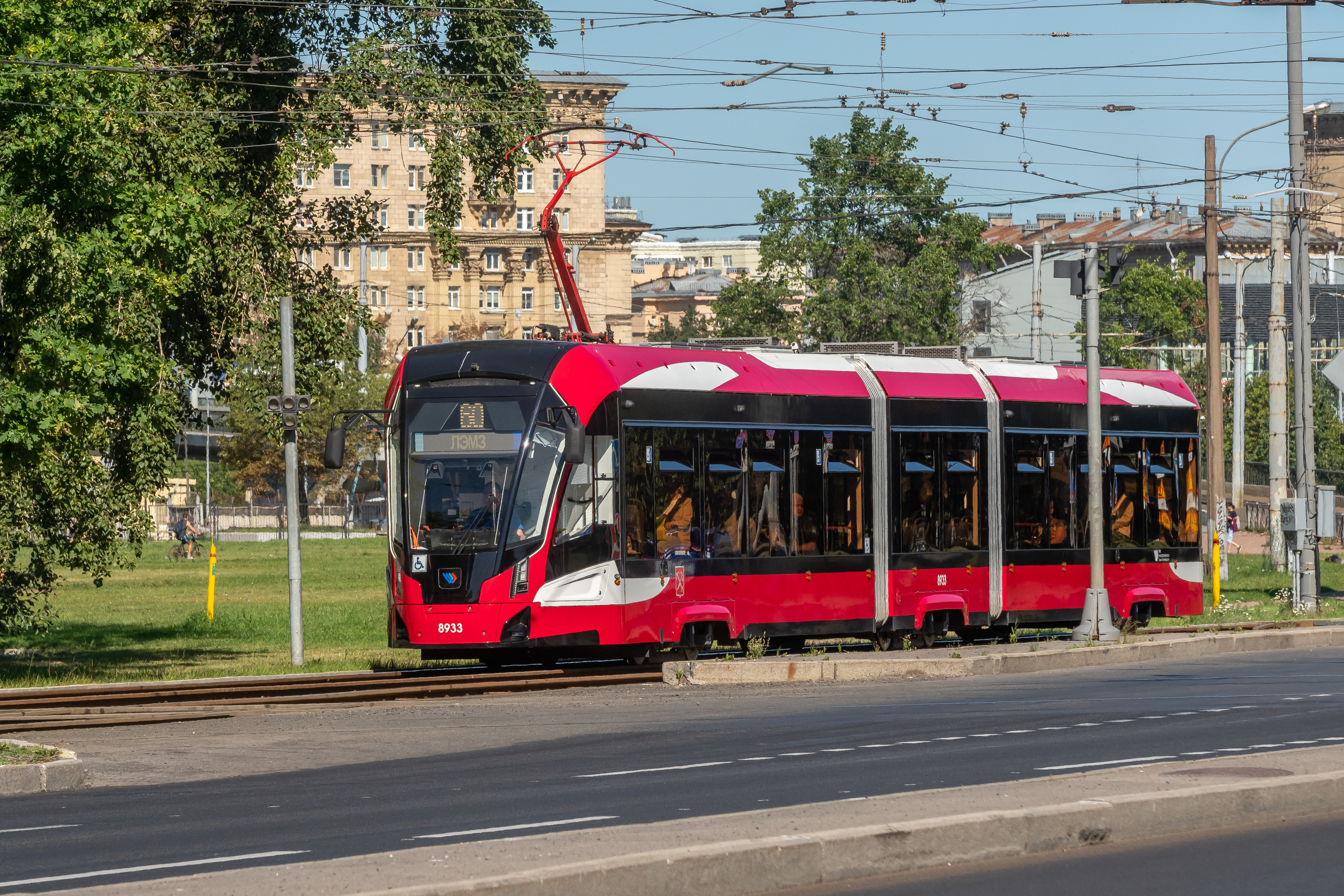 В Петербурге с начала года отремонтировали более 14 километров трамвайных  путей | Вечёрка