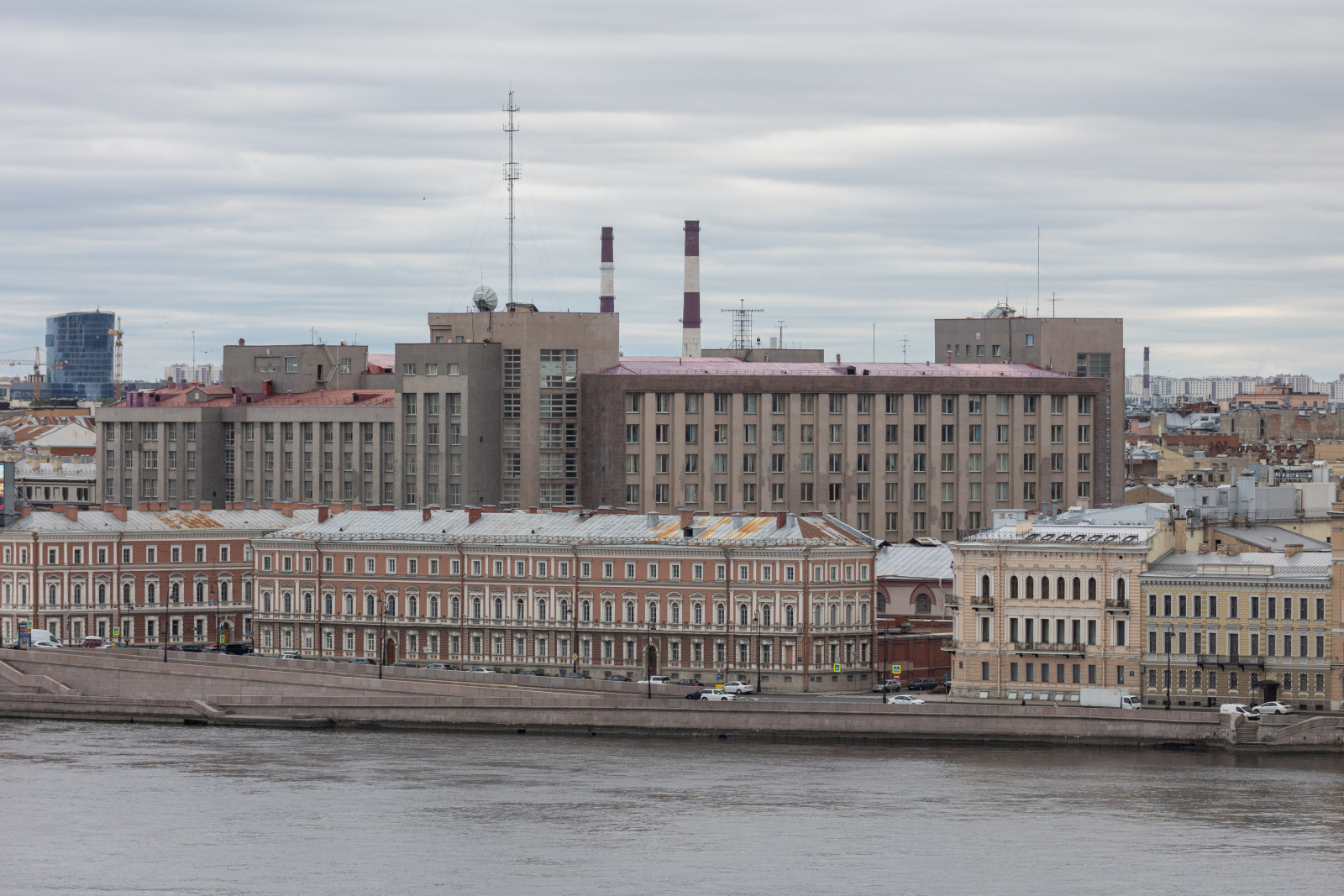 105-летие отмечает Управление ФСБ России по Петербургу и Ленобласти ...