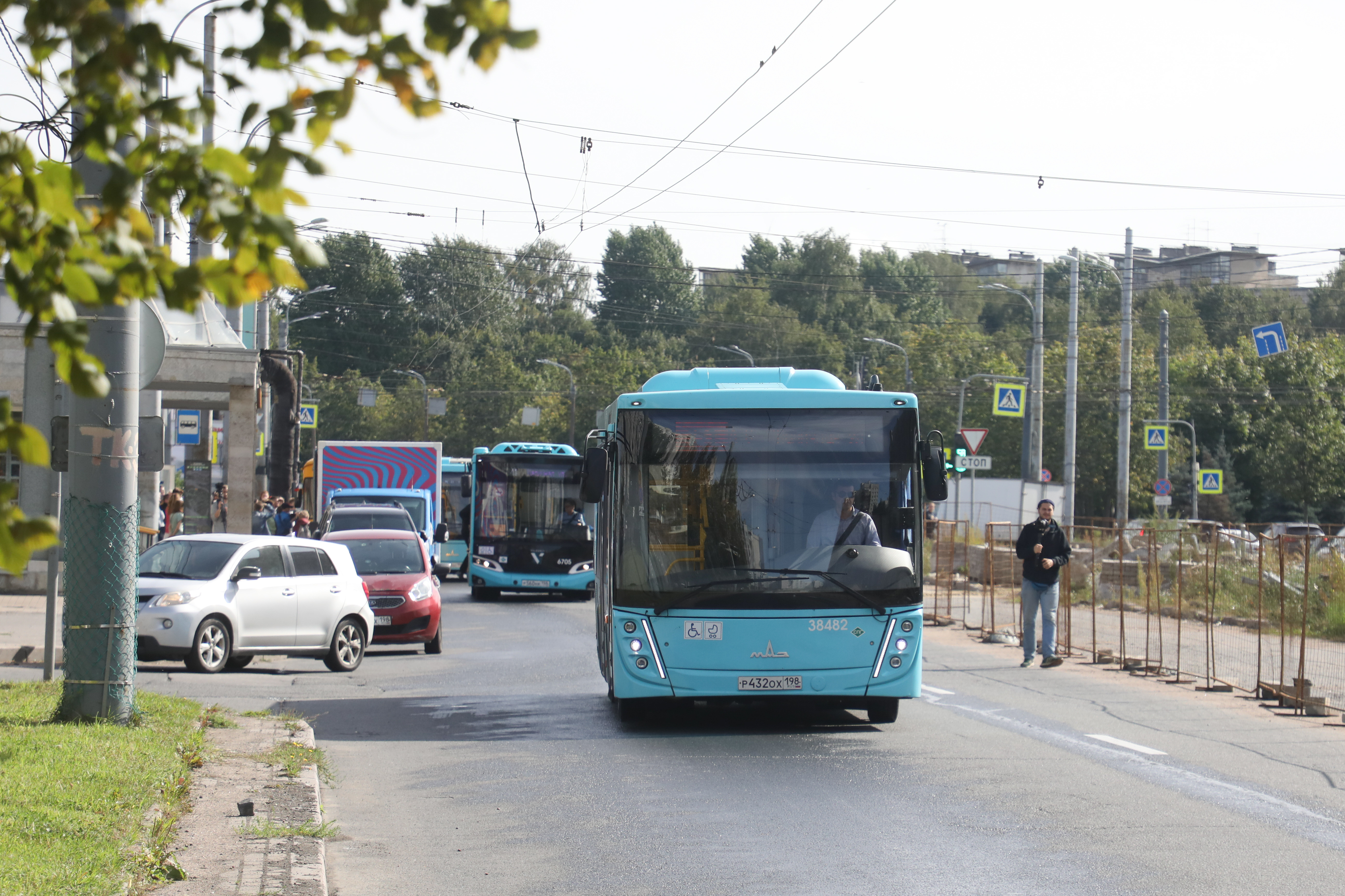 В Петербурге 9 октября усилили движение автобусов №76 | Вечёрка