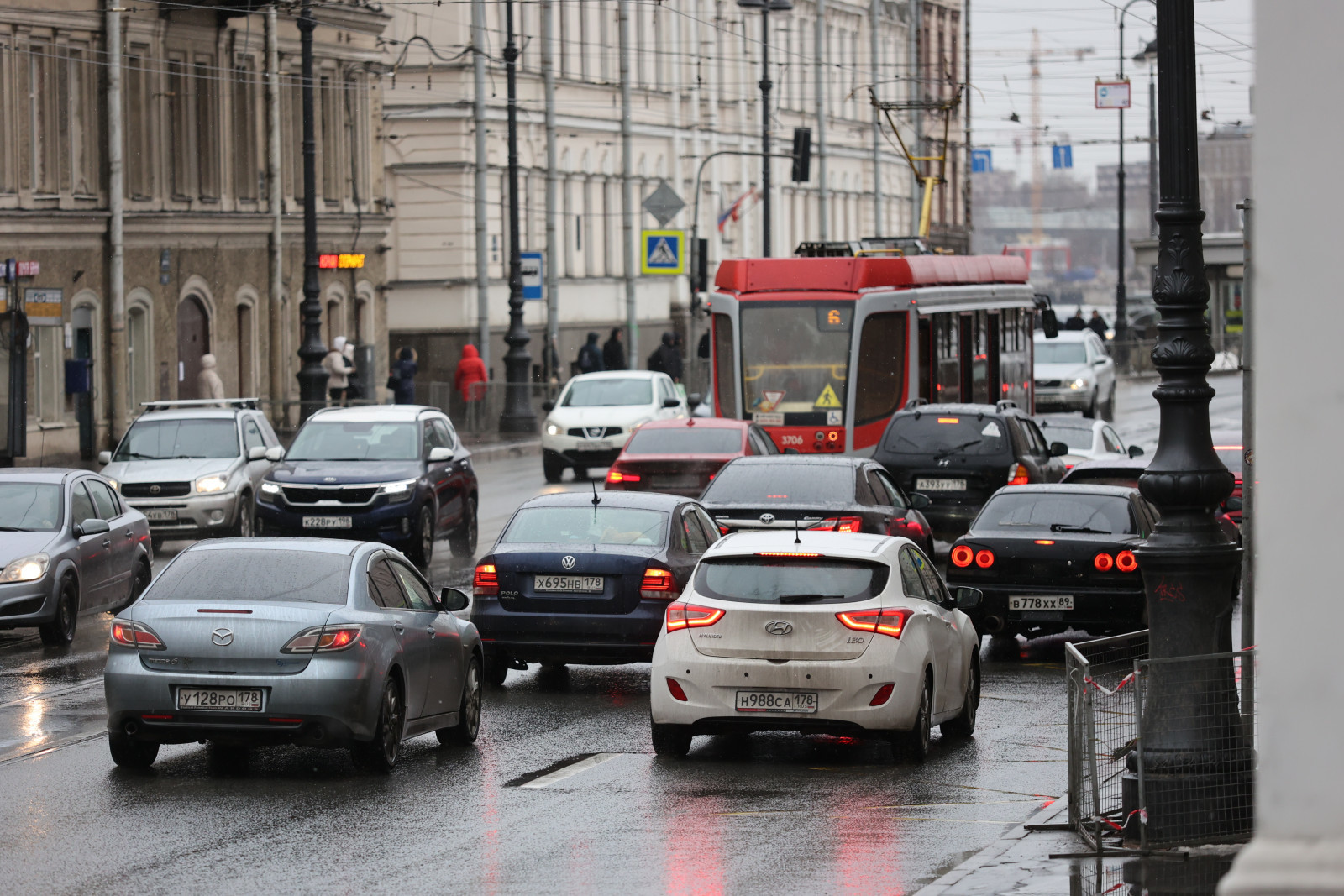 В Центральном районе Петербурга с 13 мая ограничат движения транспорта |  Вечёрка