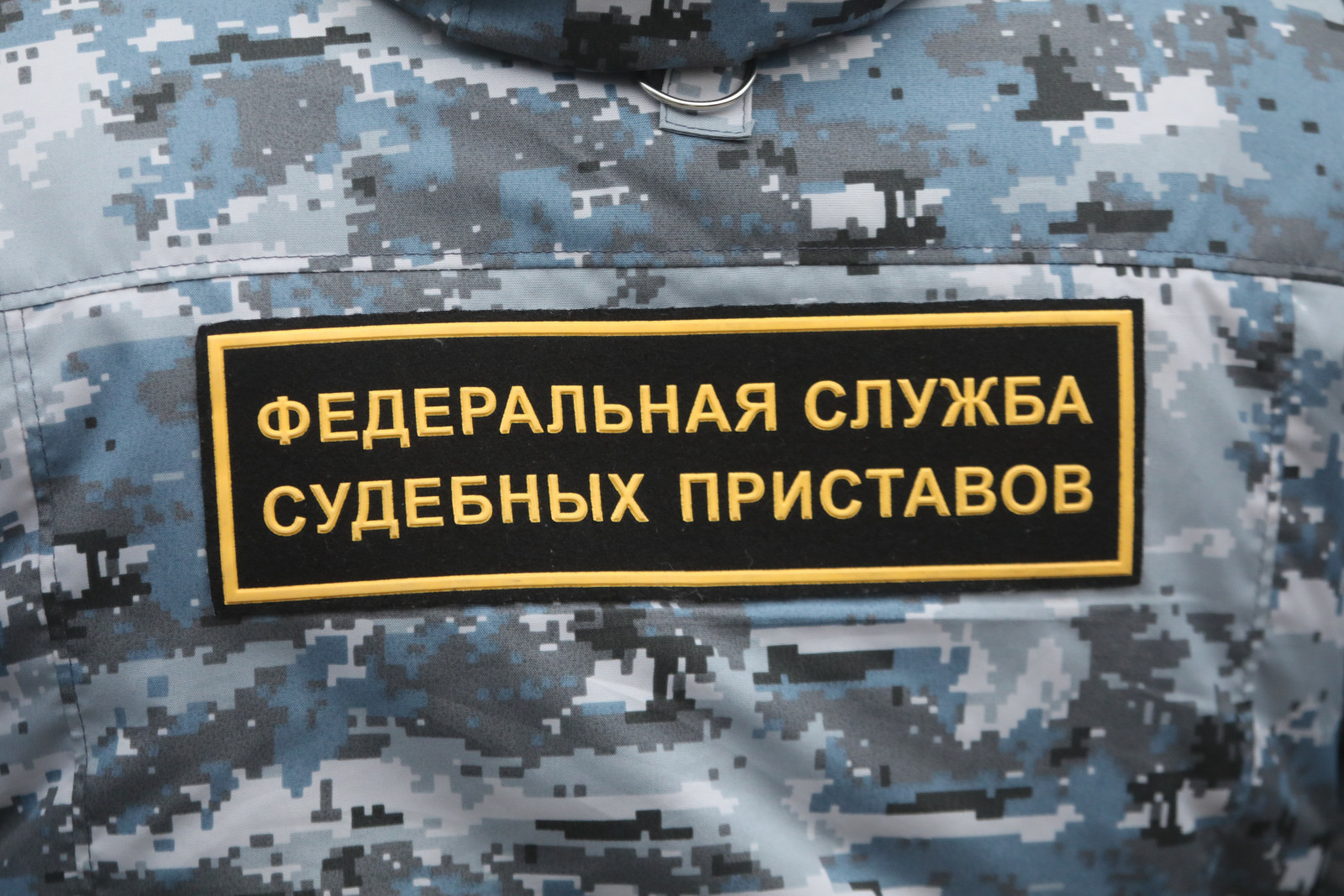 Судебный пристав спас жизнь мужчине с приступом эпилепсии в Невском районе  | Вечёрка