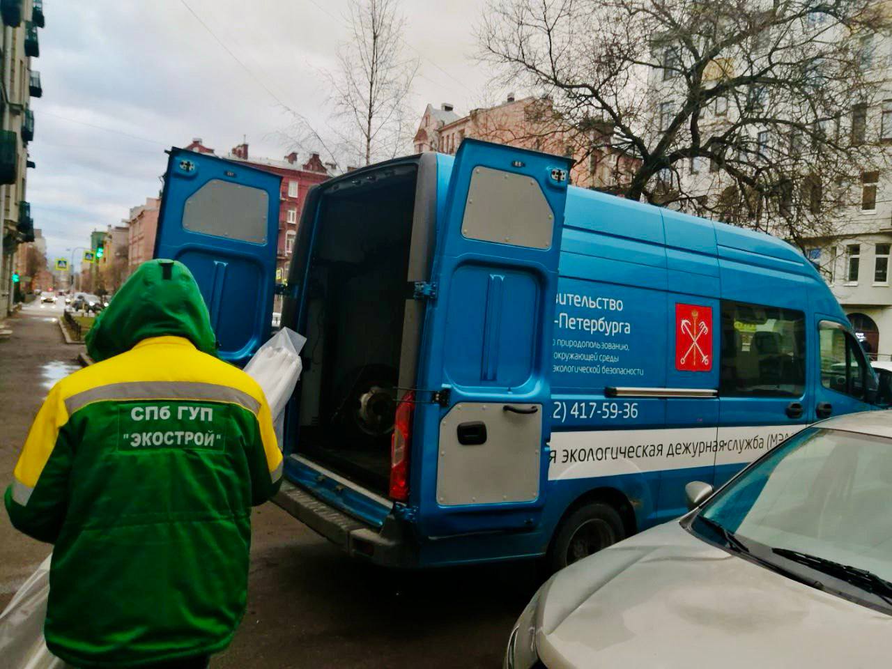 В Петербурге собрали более 18,5 тонны опасных отходов за неделю | Вечёрка