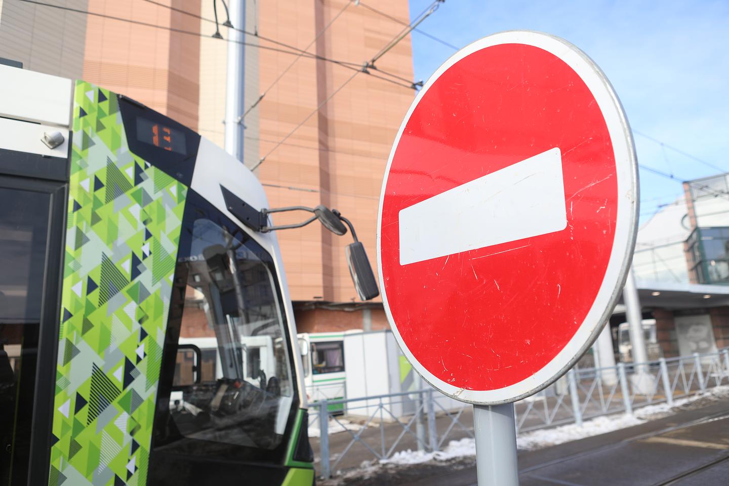 В Петербурге опубликовали график ограничения движения транспорта на 2024  год | Вечёрка