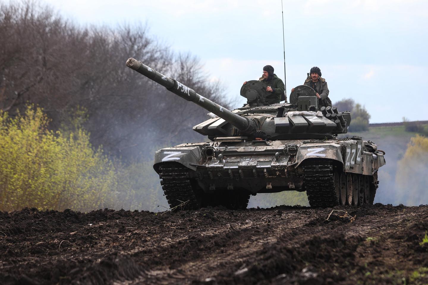 Военнослужащий с позывным «Белый» рассказал о боевой работе танкистов на  донецком направлении | Вечёрка