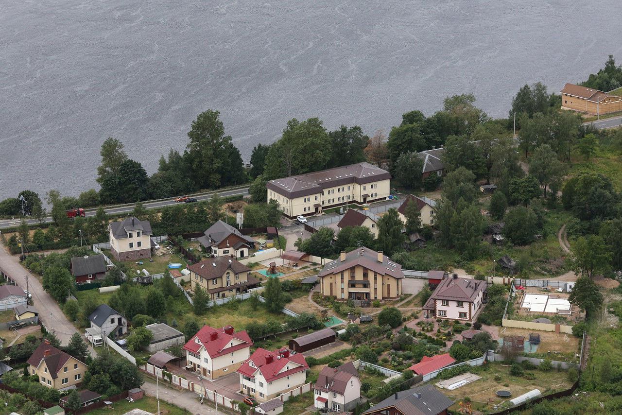 Цены на загородную недвижимость в Петербурге выросли на 22 процента с  начала года