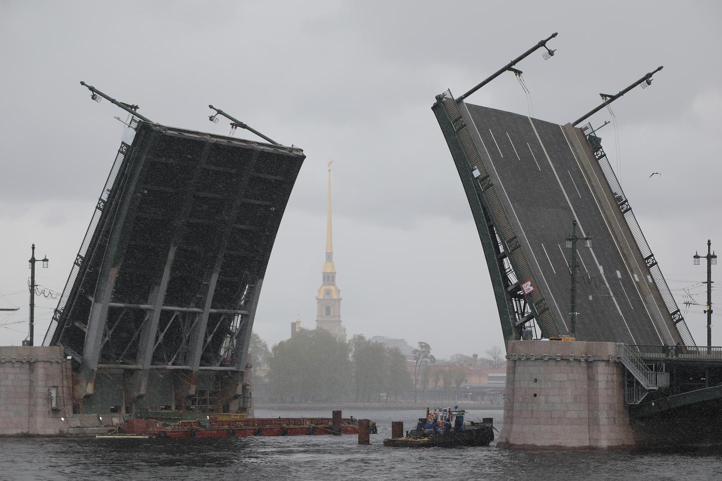 В Петербурге разведут два моста в ночь на 20 марта | Вечёрка