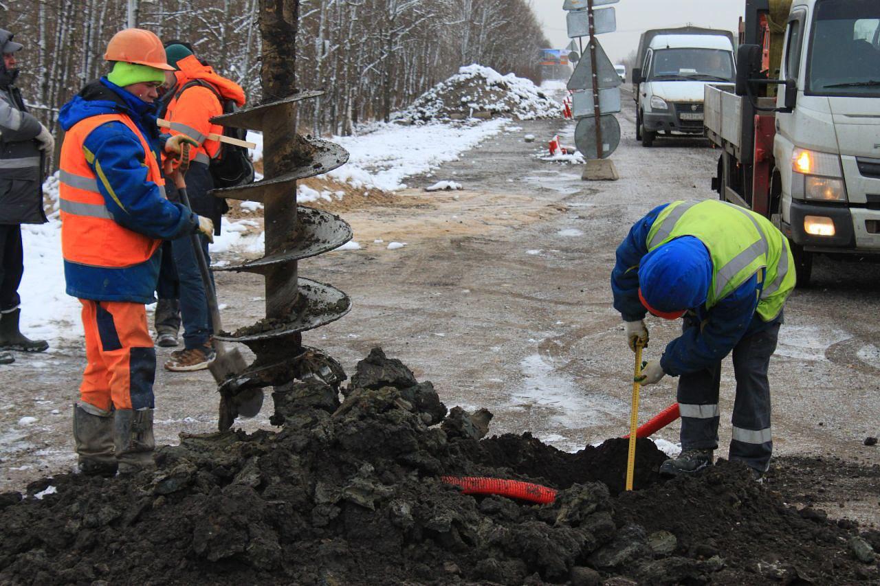 На двух участках Волхонского шоссе появится освещение к июлю 2024 года